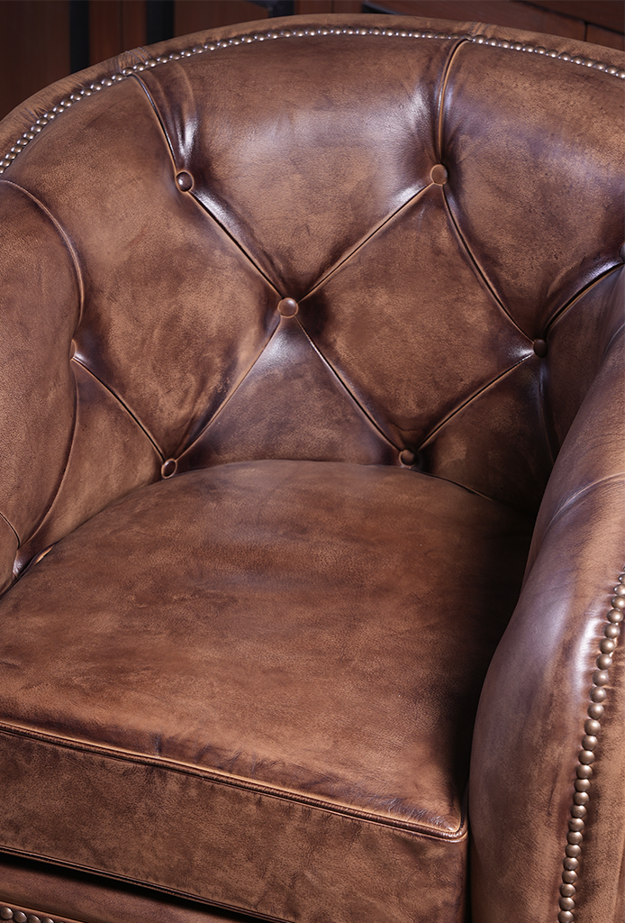 Tobean Chesterfield Leather Sofa – Handwaxed
