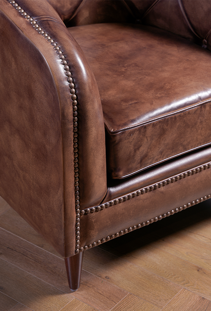 Tobean Chesterfield Leather Sofa – Handwaxed