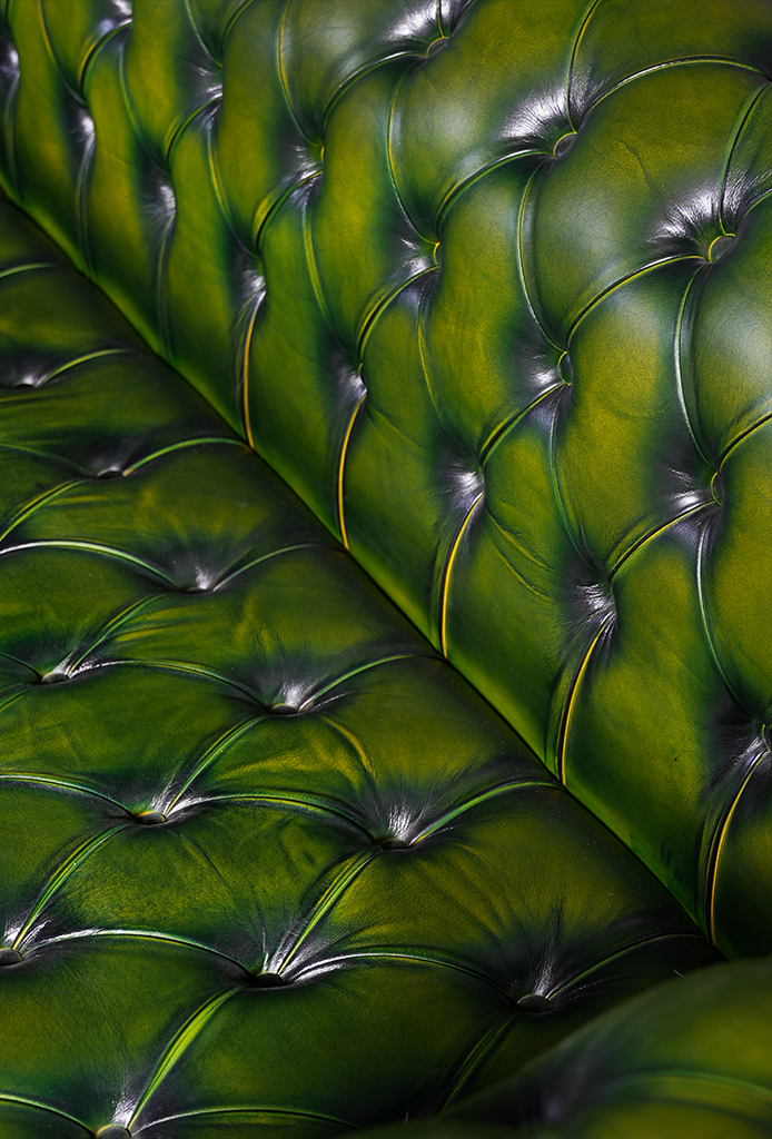 Waldon Chesterfield Leather Sofa – Handwaxed